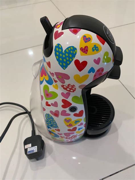 Limited Edition Nescafé Dolce Gusto Agatha Ruiz De La Prada 2 